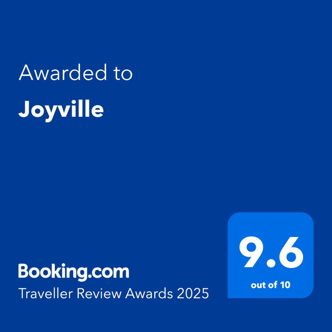 Joyville Бриджтаун Экстерьер фото